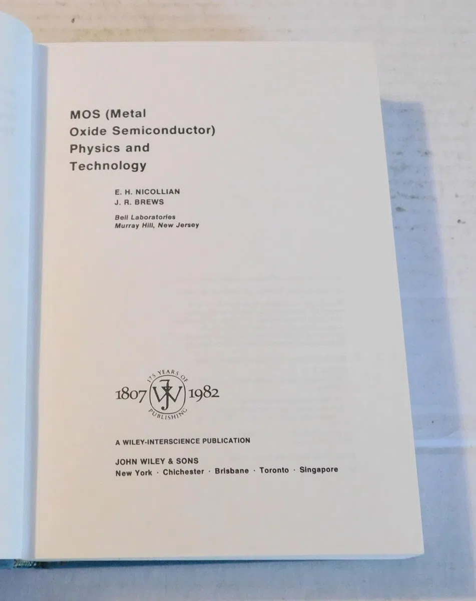 Mos (Metal Oxide Semiconductor Physics and Technology)
